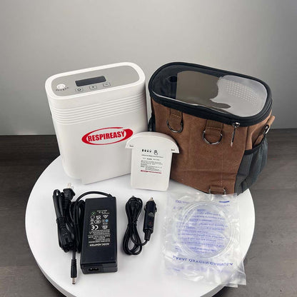 Small Portable 3-4 Liter Oxygen Concentrator Continuous Flow Mini Mobile Oxygen Concentrator Oxygen Making Machine Lightweight for Traveling (with Lithium Battery, Backpack)